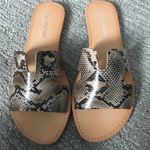 Snakeskin print sandals